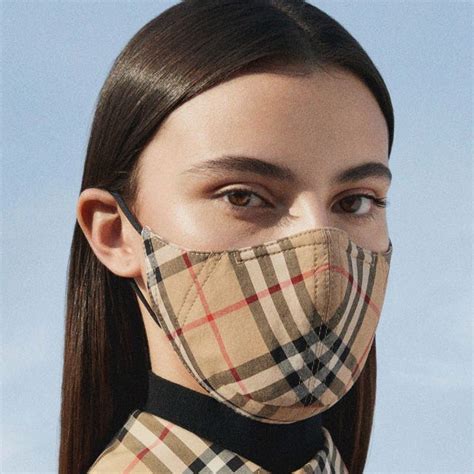 burberry maske online kaufen|Burberry is here to help elevate your face.